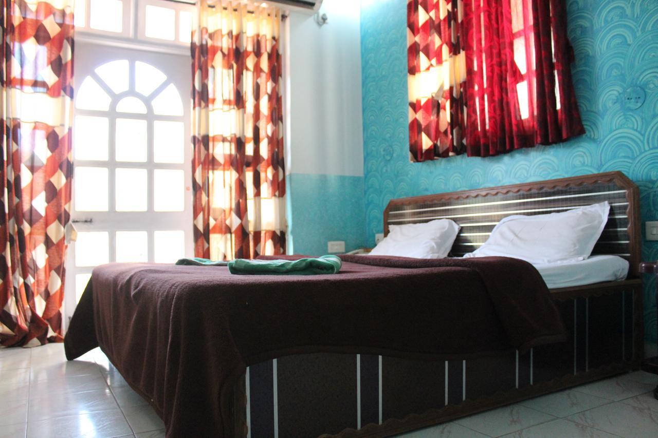 Hotel Natasha Panaji Dış mekan fotoğraf
