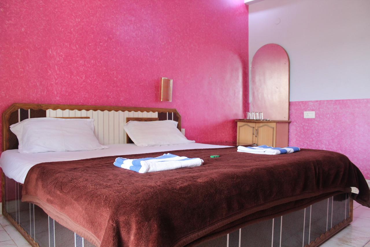 Hotel Natasha Panaji Dış mekan fotoğraf