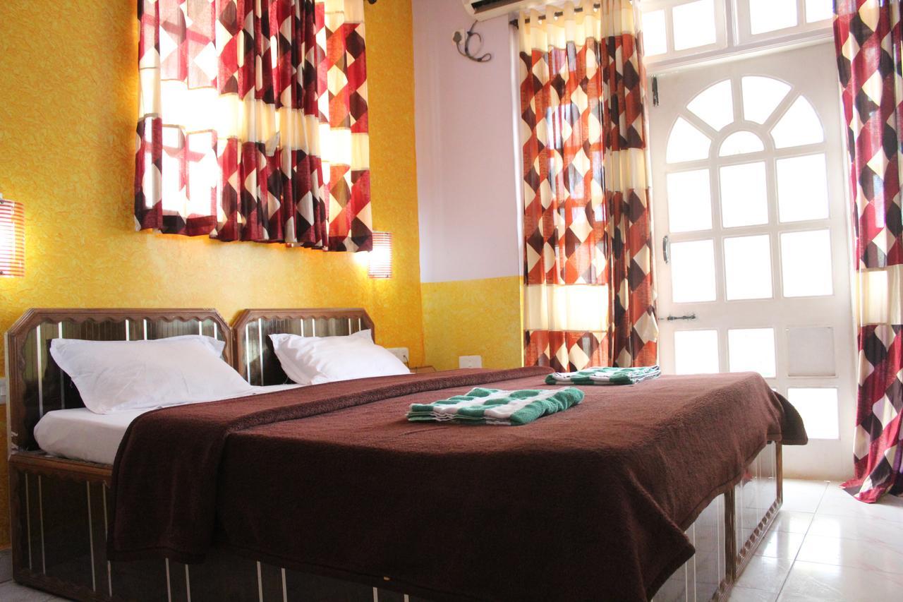 Hotel Natasha Panaji Dış mekan fotoğraf